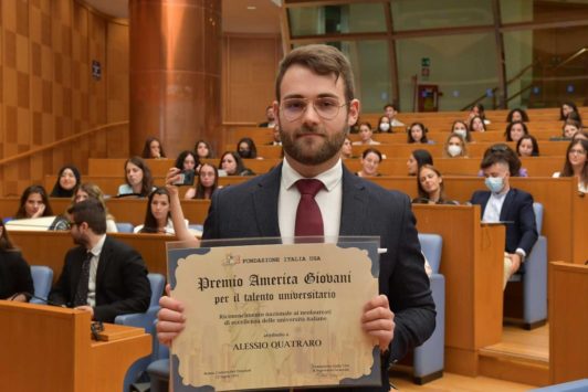 Alessio Quatraro, traduttore brevettuale, riceve il Premio America Giovani per il talento universitario￼